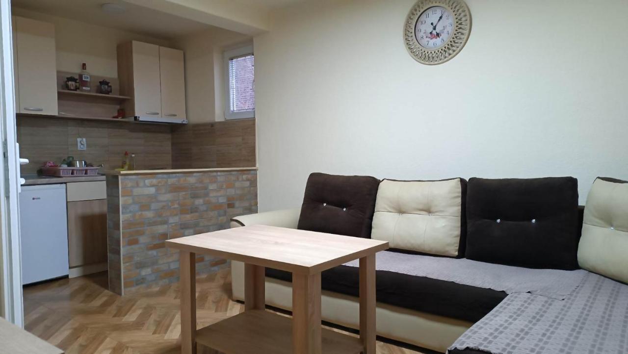 Villa & Apartments Petkoski 오흐리드 외부 사진
